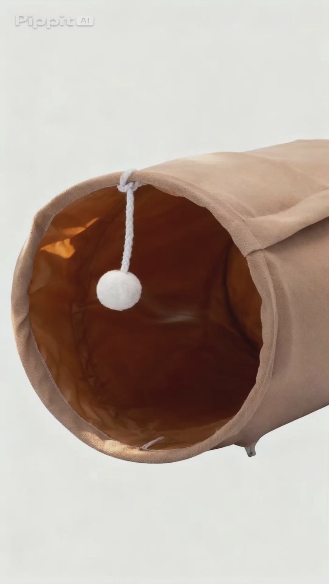 Tunnel pliable pour chat d'intérieur,  lavable, avec jouets et tapis suspendus, couleur marron.